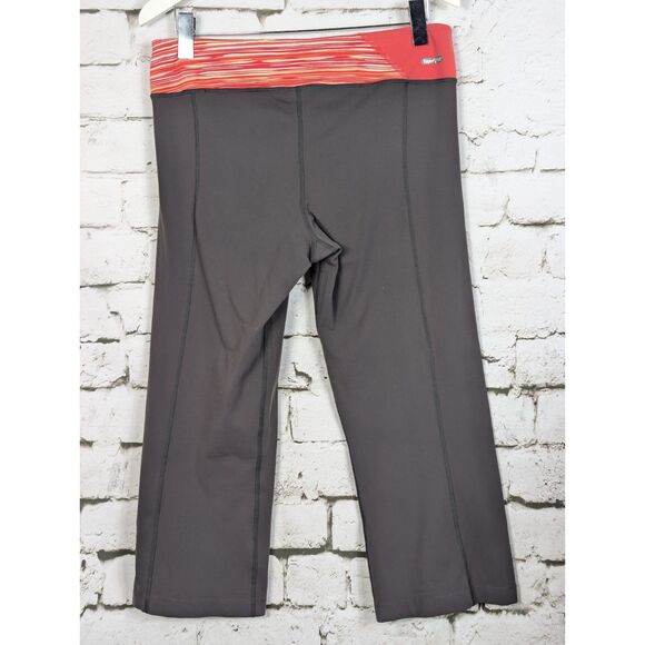 THE NORTH FACE Vaporwick Cropped Legging Yoga Gym Workout Large - Picture 3 of 8